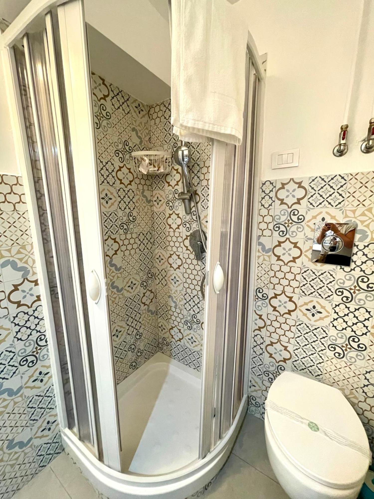 Casa Giniusa Central Studio Katania Zewnętrze zdjęcie